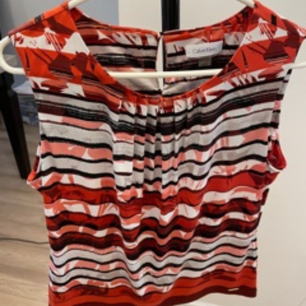 women's top